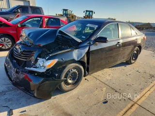 TOYOTA CAMRY BASE
