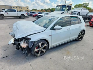 VOLKSWAGEN GTI S