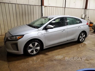 HYUNDAI IONIQ PLUG-IN HYBRID BASE