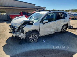 SUBARU FORESTER PREMIUM