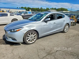 MAZDA 3 TOURING