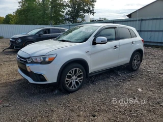 MITSUBISHI OUTLANDER SPORT ES