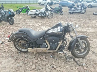 HARLEY-DAVIDSON FXSTB