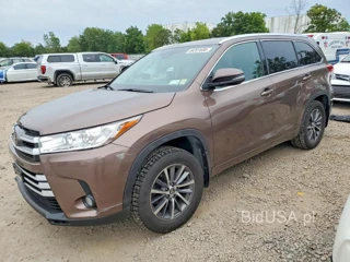TOYOTA HIGHLANDER XLE
