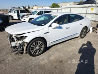 BUICK LACROSSE ESSENCE