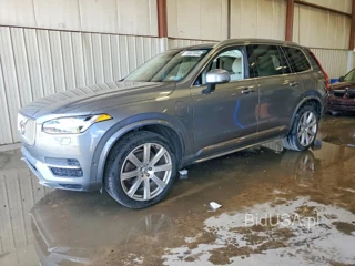 VOLVO XC90 T8
