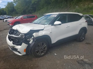 KIA SELTOS LX