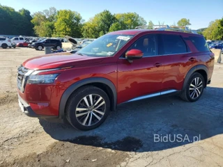NISSAN PATHFINDER PLATINUM