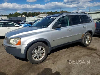 VOLVO XC90 V8