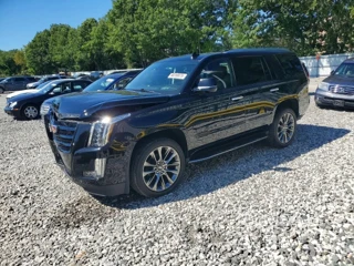 CADILLAC ESCALADE LUXURY