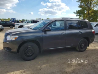 TOYOTA HIGHLANDER SE