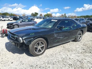 DODGE CHALLENGER SE