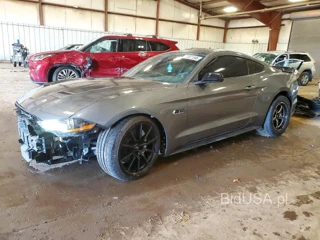 FORD MUSTANG GT