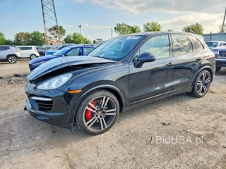 PORSCHE CAYENNE TURBO