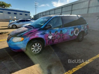 CHRYSLER TOWN & COUNTRY LIMITED