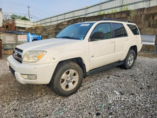 TOYOTA 4RUNNER SR5