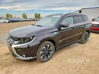 MITSUBISHI OUTLANDER SE