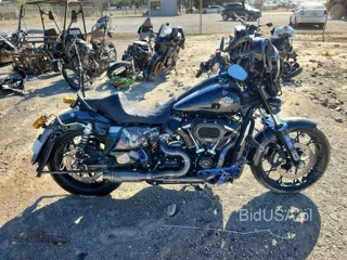 HARLEY-DAVIDSON FLHXS