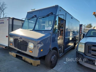 FREIGHTLINER MT45 CHASSIS