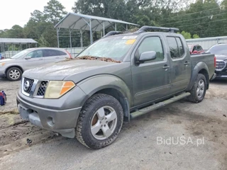 NISSAN FRONTIER SE