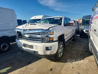 CHEVROLET SILVERADO K2500 HIGH COUNTRY