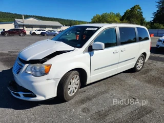 CHRYSLER TOWN & COUNTRY TOURING