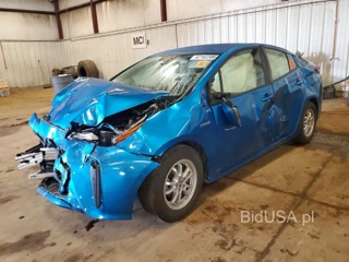 TOYOTA PRIUS LE