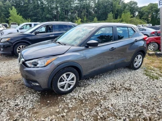 NISSAN KICKS S