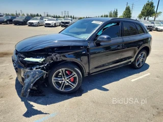 AUDI Q5 E PREMIUM PLUS 55