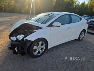 HYUNDAI ELANTRA GLS