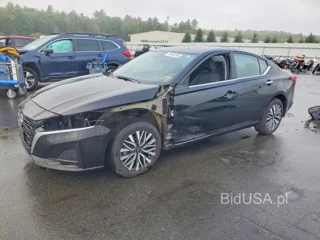 NISSAN ALTIMA SV