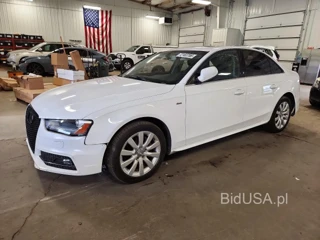 AUDI A4 PREMIUM