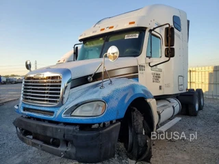 FREIGHTLINER COLUMBIA 1