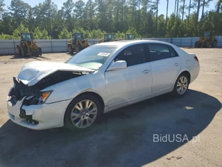 TOYOTA AVALON XLS