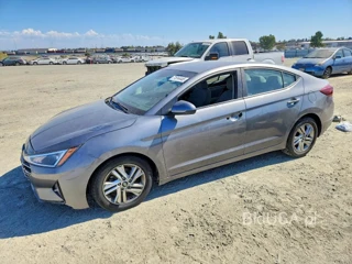 HYUNDAI ELANTRA SEL