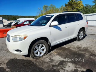 TOYOTA HIGHLANDER BASE