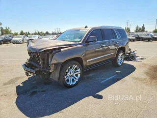 CADILLAC ESCALADE PREMIUM