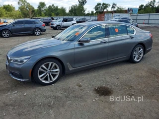 BMW 750 XI