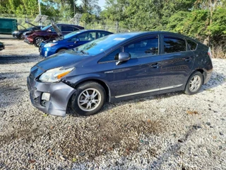 TOYOTA PRIUS THREE