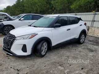 NISSAN KICKS S
