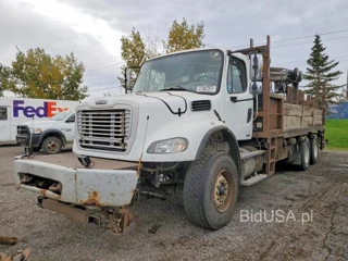 FREIGHTLINER M2