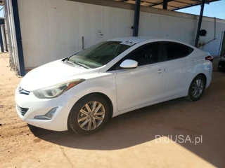 HYUNDAI ELANTRA SE