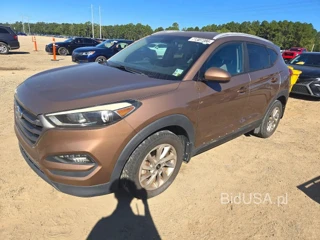 HYUNDAI TUCSON SE