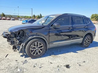 VOLKSWAGEN TIGUAN SE