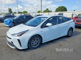TOYOTA PRIUS LE