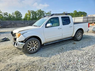 NISSAN FRONTIER SE V6