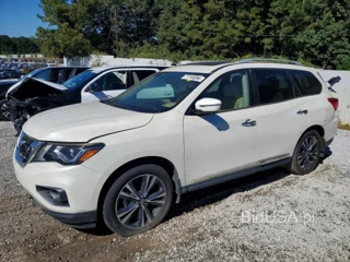 NISSAN PATHFINDER PLATINUM