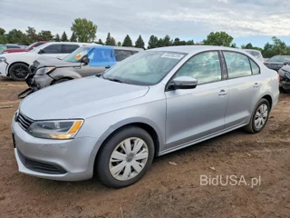 VOLKSWAGEN JETTA SE