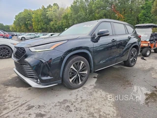 TOYOTA HIGHLANDER XSE