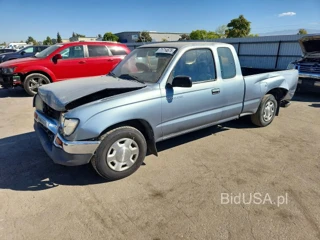 TOYOTA TACOMA XTRACAB